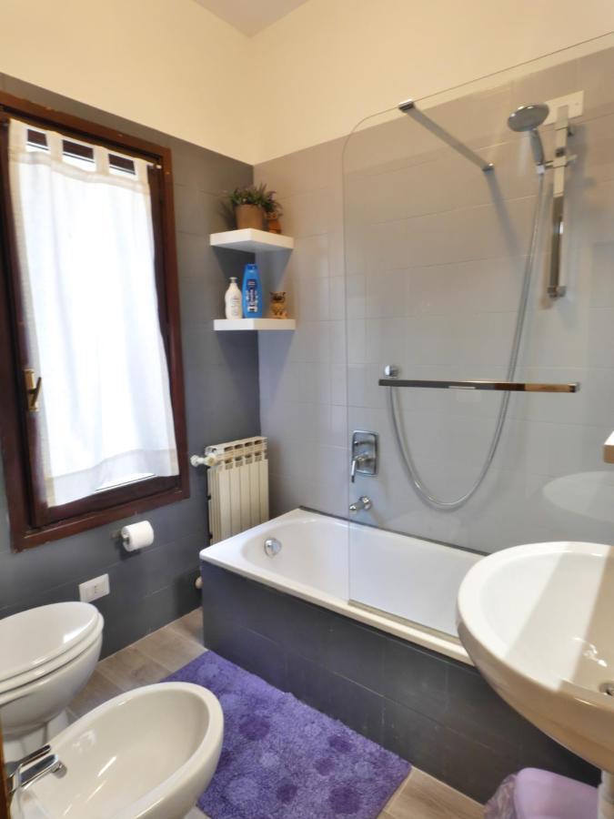Garden Sweet House Desenzano Daire Desenzano del Garda Dış mekan fotoğraf