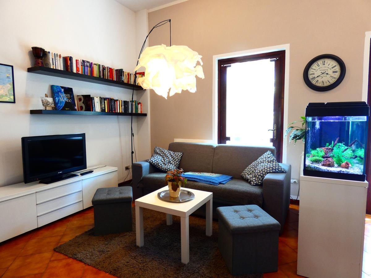 Garden Sweet House Desenzano Daire Desenzano del Garda Dış mekan fotoğraf